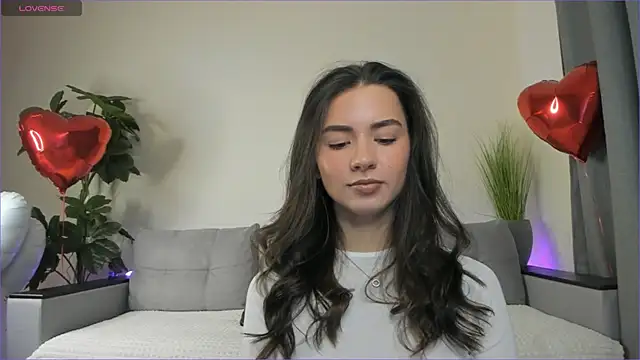 NicoleLuv online show from 19, 2, 2025