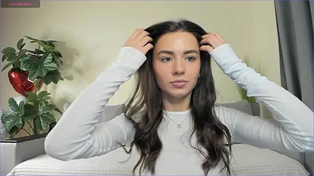 NicoleLuv online show from 27, 2, 2025