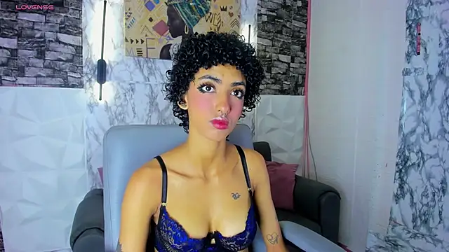 Queen Cuarxxo online show from 18, 7, 2026