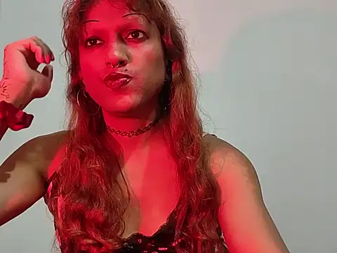 Snapshot of MmmMonikaBabie chatting on 13, 7, 2026 MmmMonikaBabie online show from 13, 7, 2026