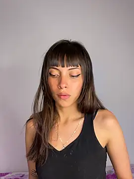 MiaGoth  online show from 15, 5, 2026