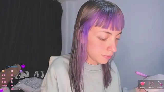 MiaGoth  online show from 12, 9, 2025