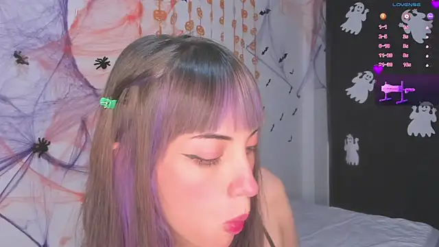 MiaGoth  online show from 25, 10, 2025