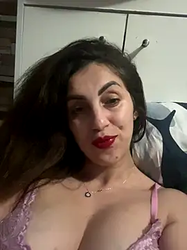 EmaSkyes online show from 13, 11, 2025