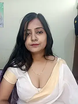 Snapshot of Miss-Riyasingh chatting on 3, 5, 2026 Miss-Riyasingh online show from 3, 5, 2026