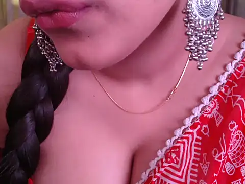 Sexy Myra18 online show from 15, 4, 2026