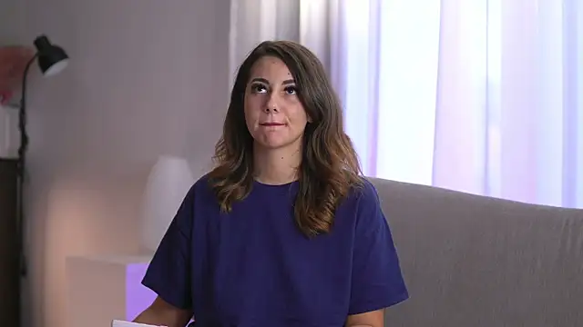 BelleSkye online show from 19, 10, 2025