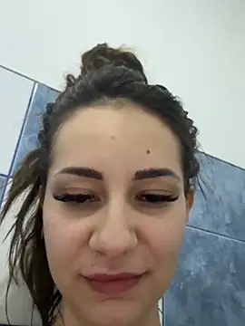 BelleSkye online show from 15, 3, 2025