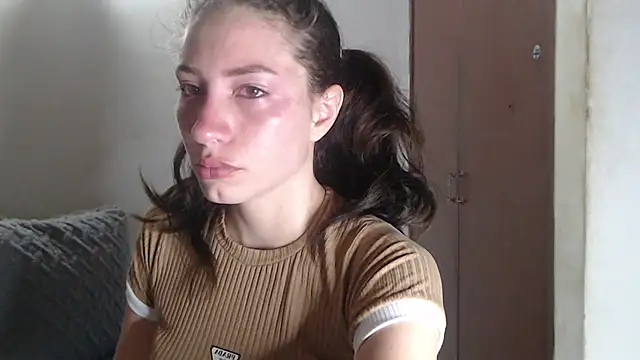 aurelialux online show from 20, 3, 2025