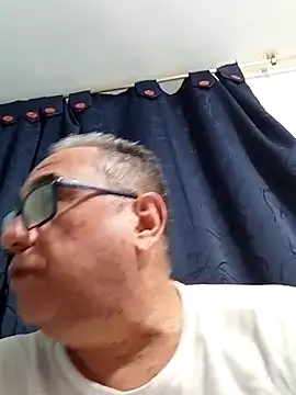 MATTHEW MRANDA online show from 8, 10, 2025