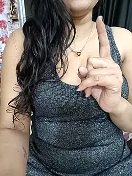 Snapshot of kaamuk_shweta chatting on 8, 5, 2026 kaamuk shweta online show from 8, 5, 2026