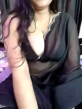 Snapshot of kaamuk_shweta chatting on 11, 4, 2026 kaamuk shweta online show from 11, 4, 2026