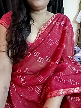 Snapshot of kaamuk_shweta chatting on 8, 4, 2026 kaamuk shweta online show from 8, 4, 2026