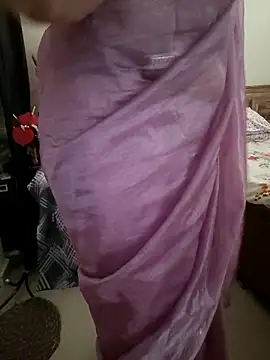 Snapshot of kaamuk_shweta chatting on 3, 4, 2026 kaamuk shweta online show from 3, 4, 2026