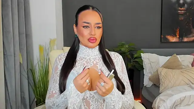 Sonia  Rey online show from 18, 11, 2025