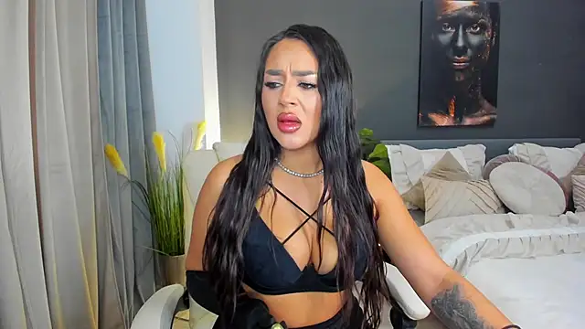 Sonia  Rey online show from 24, 10, 2025