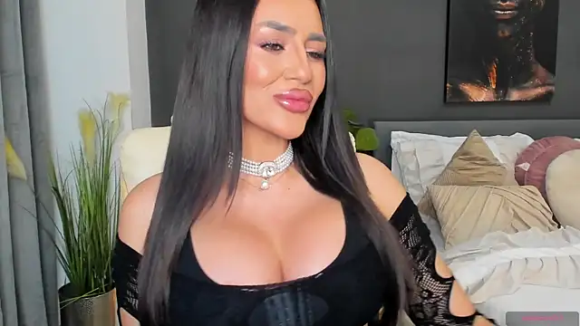 Snapshot of Sonia__Rey chatting on 8, 7, 2026 Sonia Rey online show from 8, 7, 2026