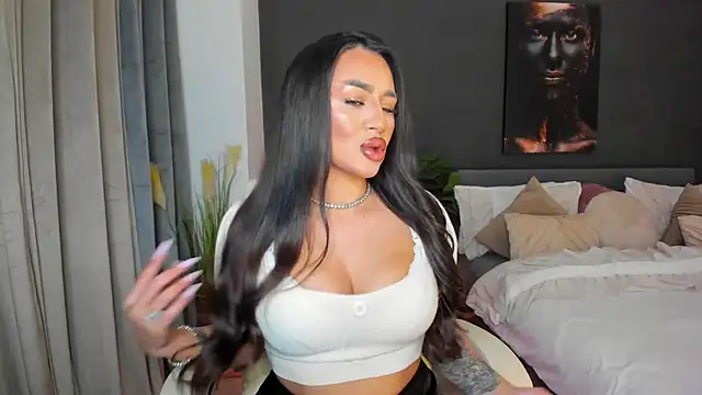 Sonia  Rey online show from 16, 12, 2025