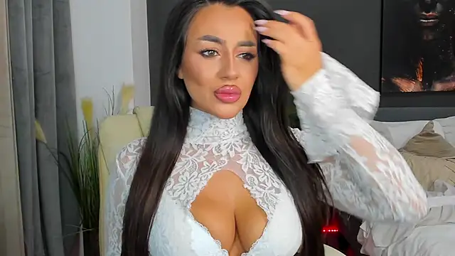 Sonia  Rey online show from 2, 10, 2025