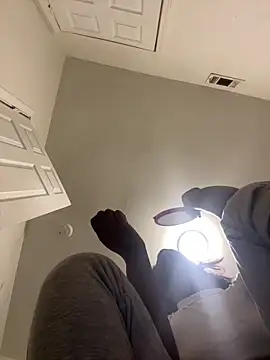 Snapshot of honeybrow chatting on 16, 2, 2025 honeybrow online show from 16, 2, 2025