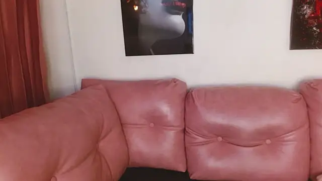 Snapshot of hinataleecs chatting on 7, 10, 2025 hinataleecs online show from 7, 10, 2025