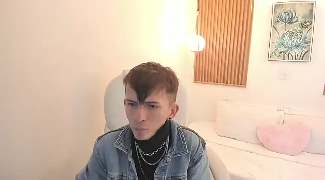 smallgiant27 online show from 16, 3, 2025