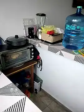 Snapshot of EmpaticBolillo chatting on 7, 10, 2025 EmpaticBolillo online show from 7, 10, 2025