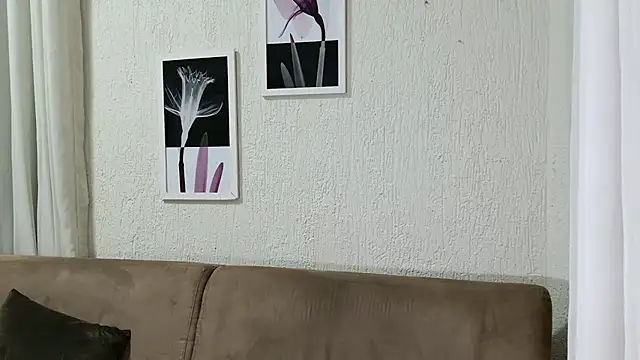 Snapshot of Blue_butterfly chatting on 14, 3, 2025 Blue butterfly online show from 14, 3, 2025