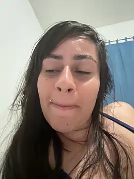 Snapshot of Blue_butterfly chatting on 28, 9, 2025 Blue butterfly online show from 28, 9, 2025