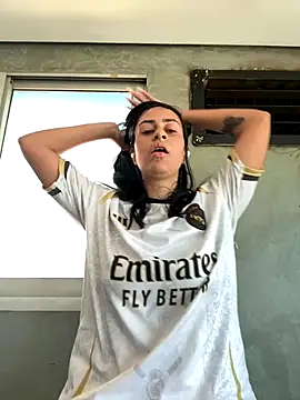 Snapshot of Blue_butterfly chatting on 27, 9, 2025 Blue butterfly online show from 27, 9, 2025