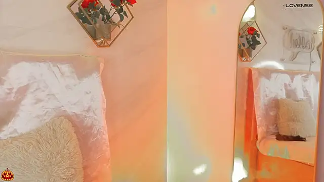 Snapshot of _Rouse_v chatting on 17, 10, 2025 Rouse v online show from 17, 10, 2025