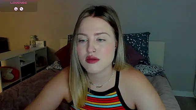  Sarah Soul  online show from 11, 9, 2025