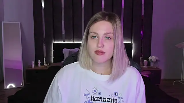  Sarah Soul  online show from 21, 3, 2025