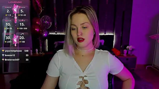  Sarah Soul  online show from 8, 3, 2025