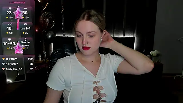  Sarah Soul  online show from 7, 3, 2025