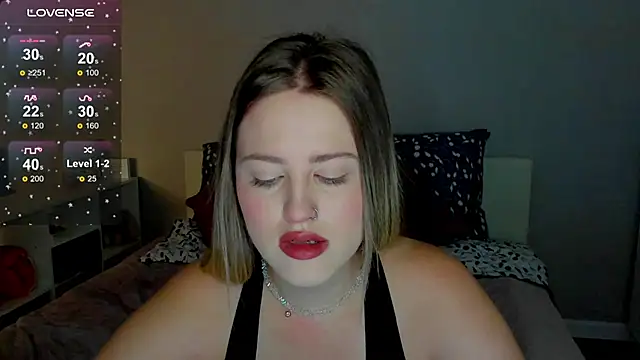  Sarah Soul  online show from 10, 9, 2025