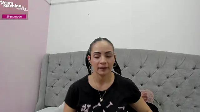 Valesskahall online show from 4, 12, 2025