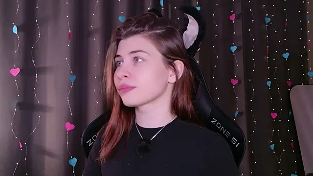 callmetori online show from 3, 3, 2026