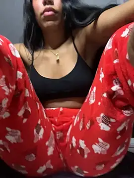 -Naomyy- online show from 21, 4, 2026