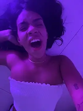 -Naomyy- online show from 25, 9, 2025