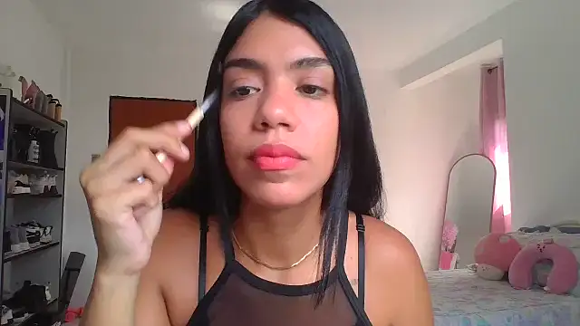 -Naomyy- online show from 19, 9, 2025