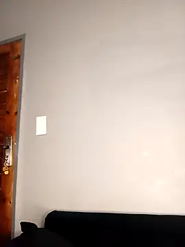 Dark Berry 26 online show from 23, 2, 2026