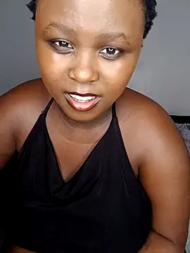 Dark Berry 26 online show from 28, 4, 2026