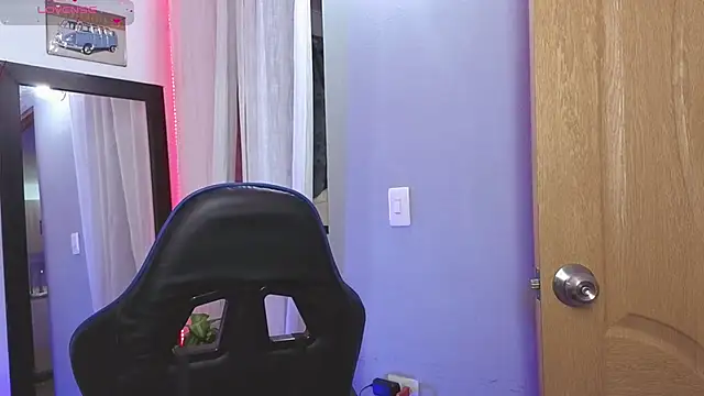 Snapshot of Veronica_111 chatting on 13, 2, 2026 Veronica 111 online show from 13, 2, 2026