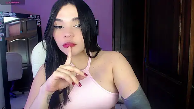 Veronica 111 online show from 9, 3, 2025