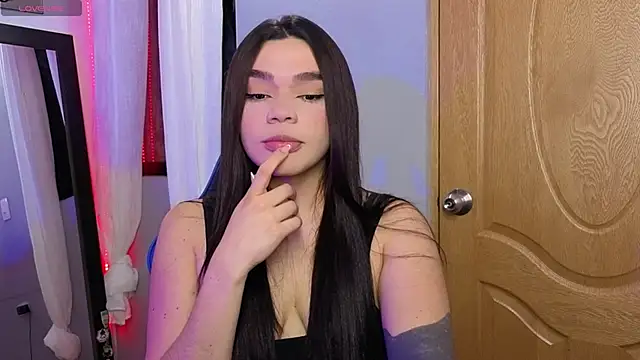 Snapshot of Veronica_111 chatting on 2, 7, 2026 Veronica 111 online show from 2, 7, 2026