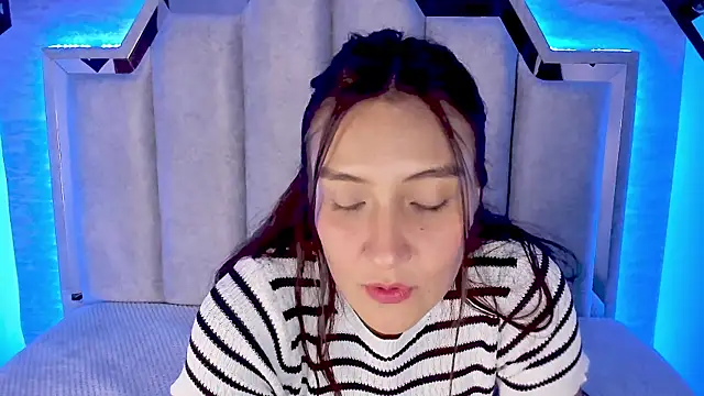  alaia collway  online show from 13, 2, 2025