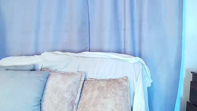 adara johnson   online show from 1, 11, 2025