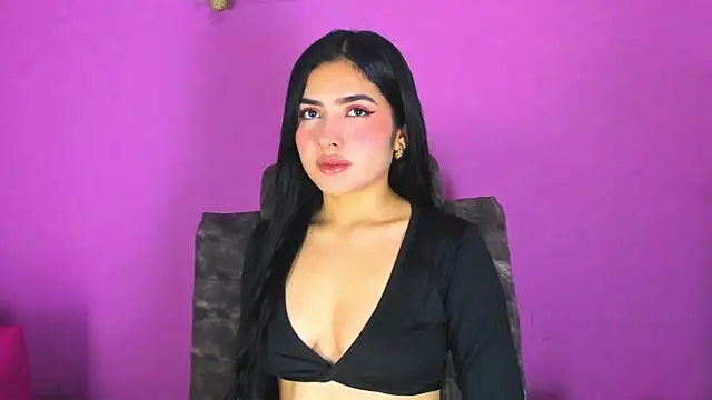 adara johnson   online show from 24, 2, 2025