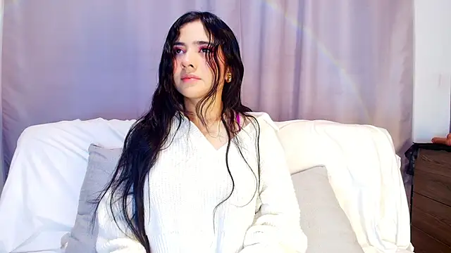 adara johnson   online show from 15, 10, 2025